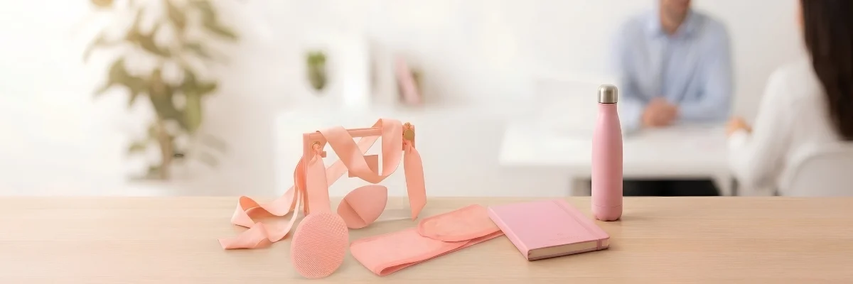 Mes Rosa empresas: descubre cómo diseñar campañas de sensibilización con propósito usando regalos corporativos útiles que promuevan la salud y prevención.